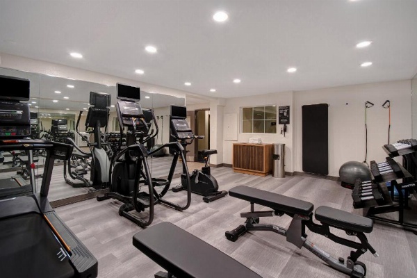 Candlewood Suites Columbia-Ft. Jackson, an IHG Hotel image 13
